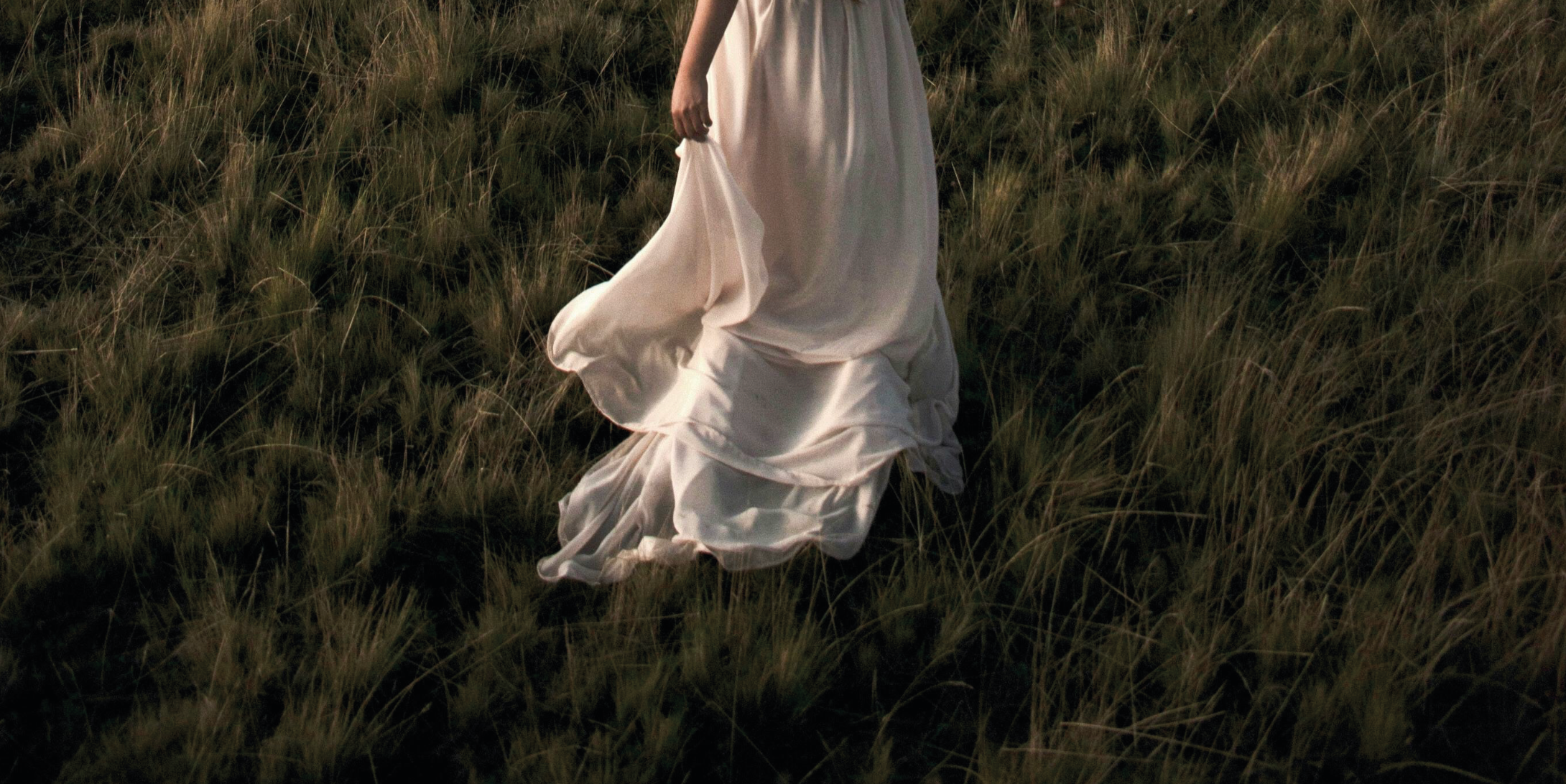 Discover the British luxury modestwear brand - Kimesca. Redefining modesty and inspired by the modern modest woman. Explore the luxury modest gowns bridged by high-fashion and cultural heritage.